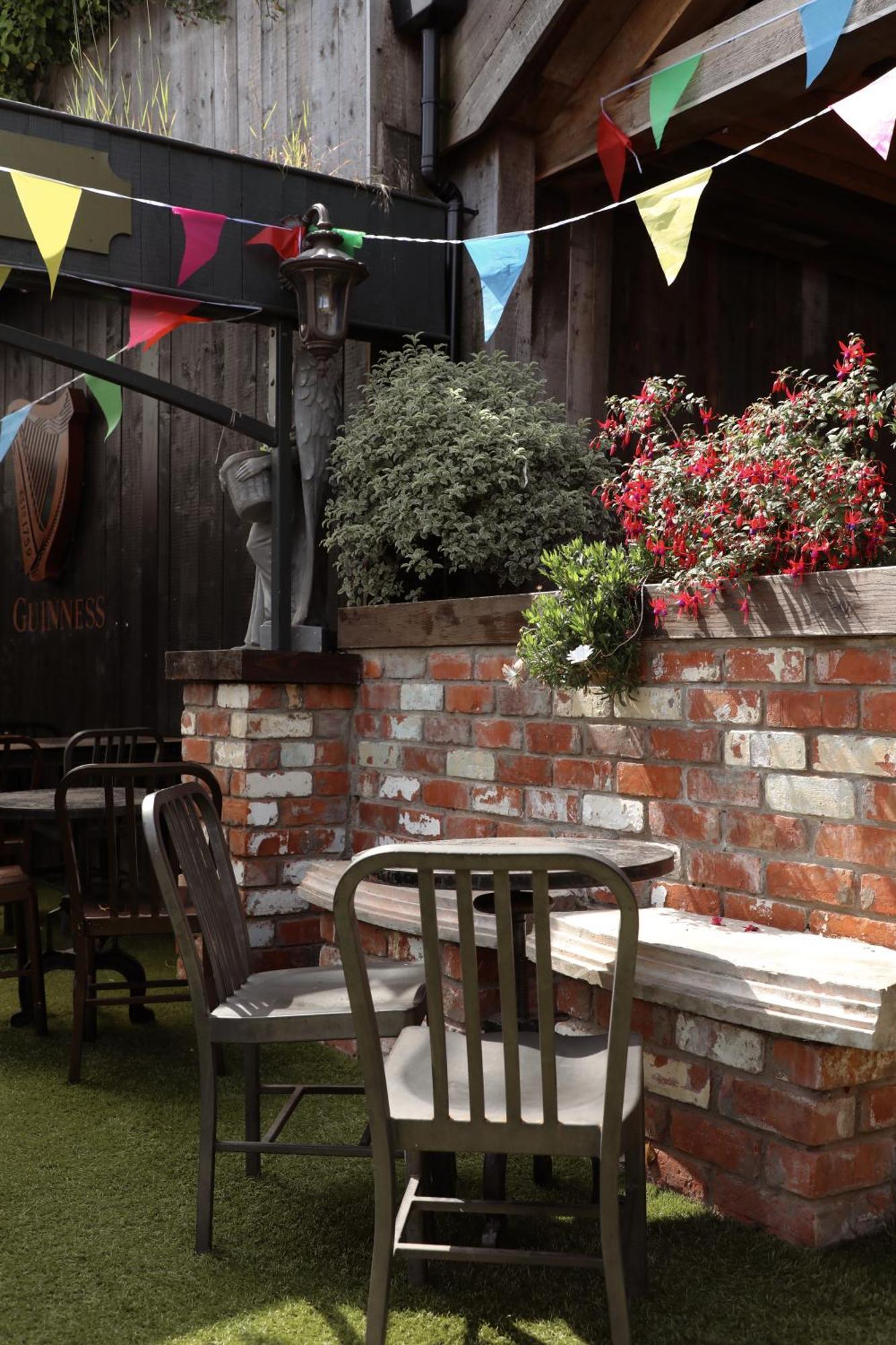 The Dundrum Inn B&B Exterior photo