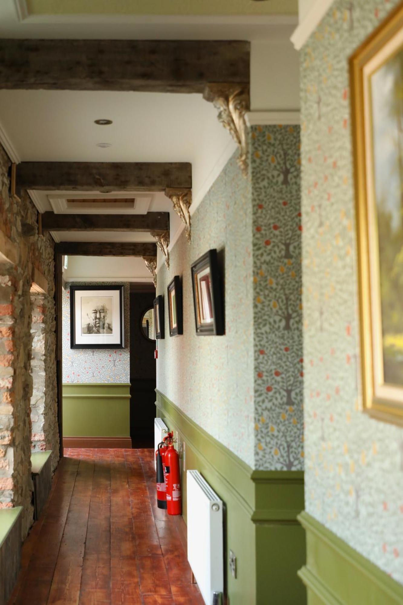 The Dundrum Inn B&B Exterior photo